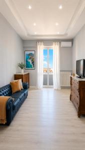 City Centre Ancona - 7 Person Apartment with WiFi and AC near the Beach