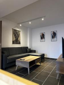 Villa Velvet Premium
