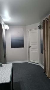 Teodor Apartment