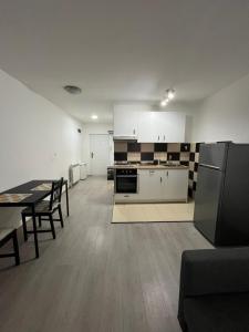 Modern Cozy Studio Apartment 2 - Quiet and Fully Equipped