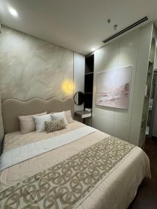 2-bedroom apartment, high floor, open view, new, luxury, Vinhomes Smart City Tây Mỗ