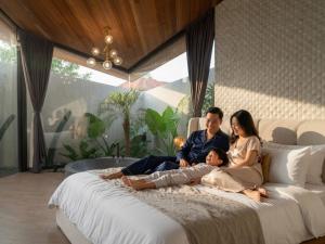 Award-Winning 3BR Villa 25m Pool Villa FEH