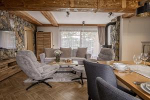 Gawra - dom premium dla 16 osob lub 2 apartamenty ,sauna, jacuzzi, Bukowina Tatrzańska