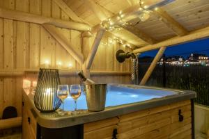 Gawra - dom premium dla 16 osob lub 2 apartamenty ,sauna, jacuzzi, Bukowina Tatrzańska