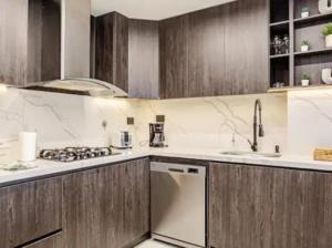 Apartamento Duplex con terraza, jacuzzi y minigolf, Poblado Medellin