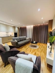 Modern Apt Lake View Residences Free Parking