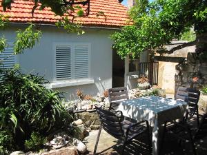 3 star talu Holiday House Dani Lumbarda Horvaatia