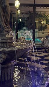 Le Flâneur Boutique Hotel
