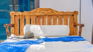 Secluded Sea-View Family Escape-Villa Bella2 Sardunya