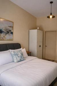 Birds Nest Homes Resort Living Style