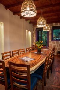 Beautiful house with a barbecue and fire pit area