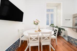 Luxury Central Lisbon Stay wAC at Your Doorstep