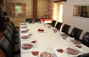 Hotels Logis Hotel Le Moulin de Chalons : photos des chambres