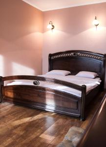 Apartment on Cheliabinska 19