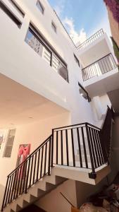 Modern Studio with Parking D