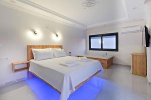 Villa with Jacuzzi for Honeymoon and Vacation block E