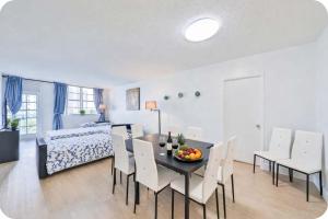 Bright Spacious 2BR Near Beach Pool Retreat