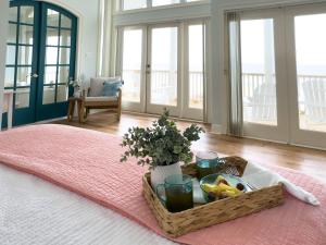 OceanfrontZero Steps to BeachViews4BR