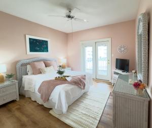 OceanfrontZero Steps to BeachViews4BR