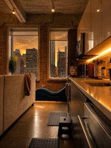 Skyline Views - Valet Parking - Resort Amenities