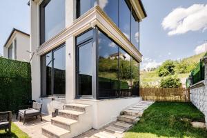 4-Deluxe Villa with Heated Private Pool