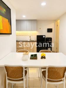 Elivor Spacious 3BR Kuningan by Sewatama
