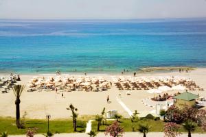 Sunstar Beach Hotel