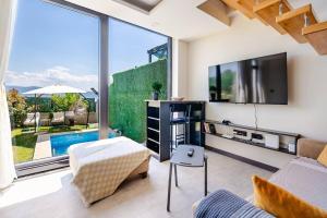2 Superior Villa Istmal Havuz ve Deniz Manzara