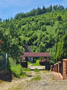 Rycerka Górna Mountain Retreat - Hot Tub & Terrace - By Rentujemy