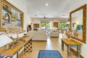 Paraiso del Mar Escape: Beach, Pools, Golf, Tennis