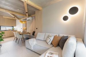 WILLOWA 7 Apartamenty - basen, jacuzzi, sauna, prywatny taras i widok na góry