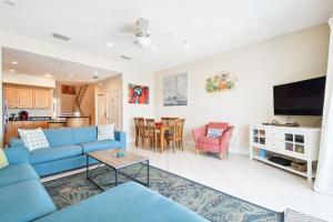 Waterfront 4-level Townhome with Rooftop Deck!