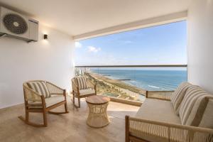 Seaside Serenity and Style
