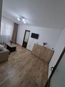 Codruta Home