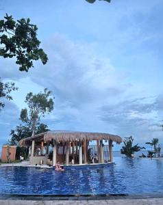 Mactan Newtown Stay near Airport & Beach