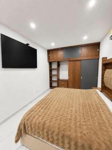 Casa Moderna y Patio Privado a 5 min de El Parián