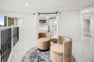 Emerald Coast Penthouse Luxury Walk to Beach
