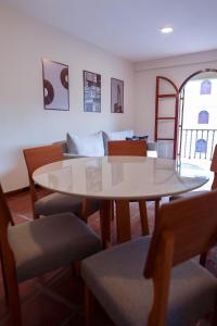 Apartamento Mauricio · Charme Rústico a Poucos Passos da Praia do Forte