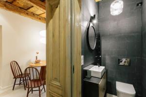 WoodRest Apartment