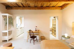WoodRest Apartment