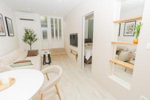 Cosy Stay Split