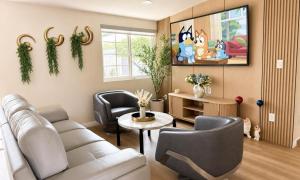 Modern 4BR Disney Villa Mini Golf & Game Room