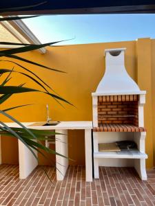 CASA RIBA - between ocean & countryside with pool