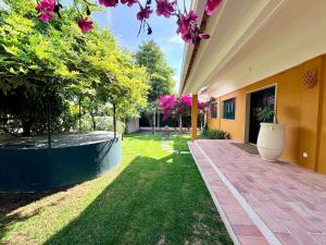 CASA RIBA - between ocean & countryside with pool