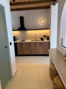Salt and stone suites