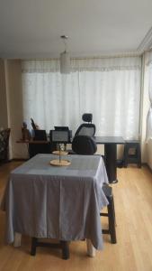 Habitación Ejecutiva en Zona Residencial, Cómoda, con Hermosa Vista, Gym, Home Office y Más