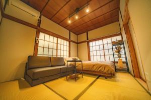 ACOE OKUBO - 3 BR Home in Shinjukus Food Heaven Area