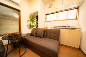 ACOE OKUBO - 3 BR Home in Shinjukus Food Heaven Area