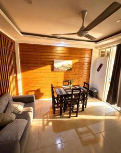 Bungalow o apartamento de 1 Habitación con Piscina Para Parejas
