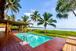 Marbella Mentawai Beachfront Private Villa Sleeps 10